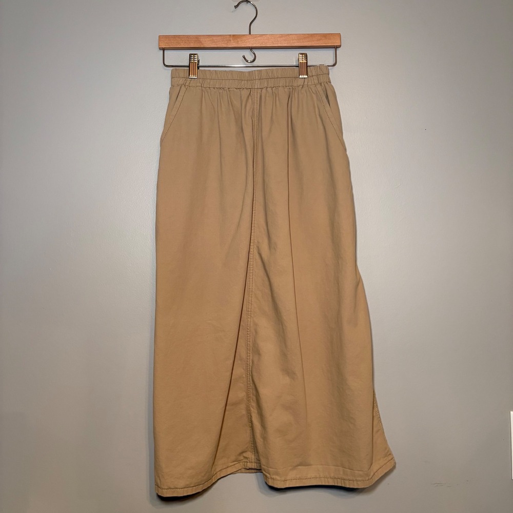 Dazy Khaki Tan Elastic Waist Midi Skirt with Pockets Size Medium
